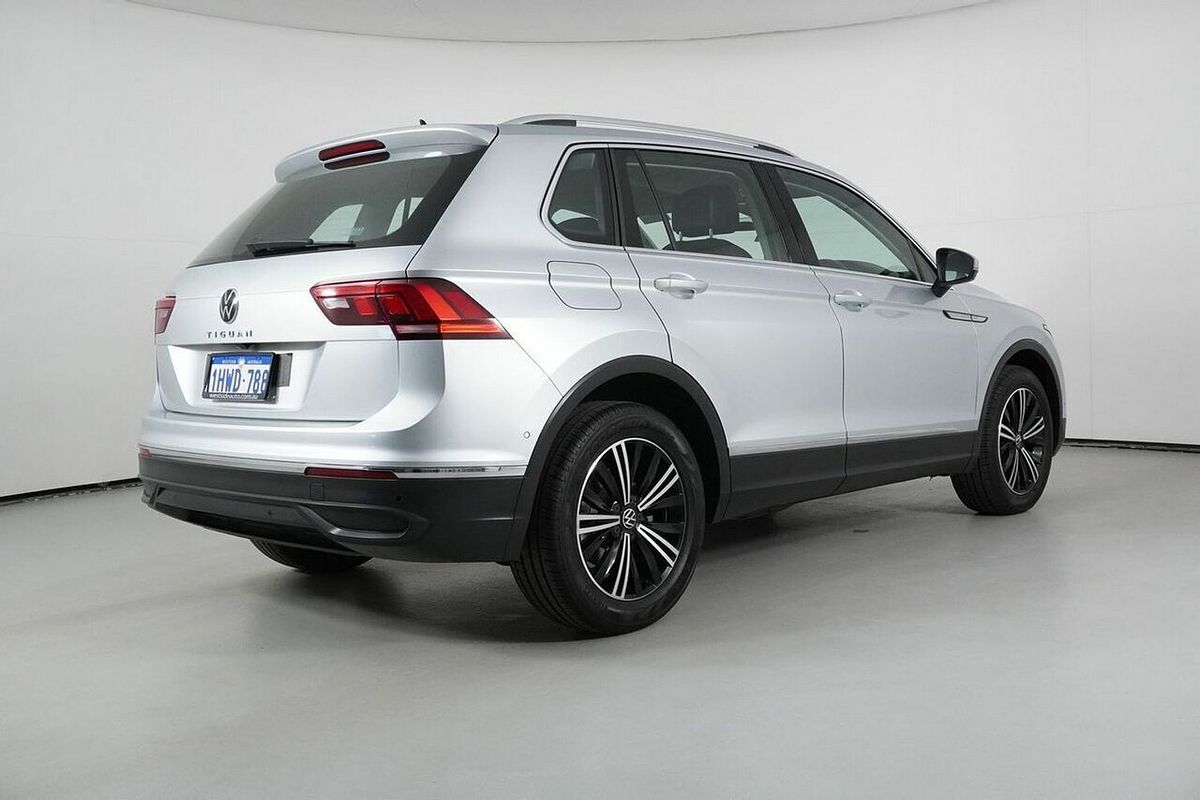 2023 Volkswagen Tiguan 110TSI Life AX MY23 Update