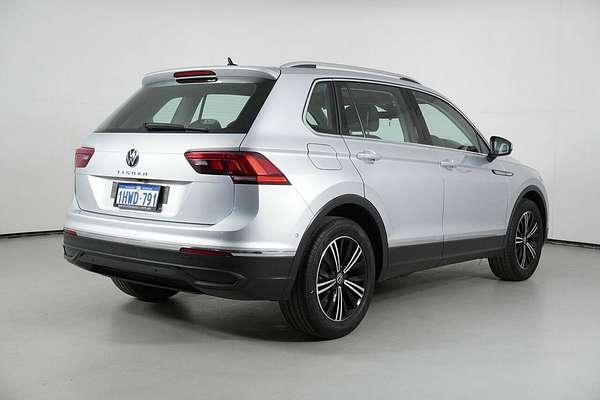 2023 Volkswagen Tiguan 110TSI Life AX MY23 Update
