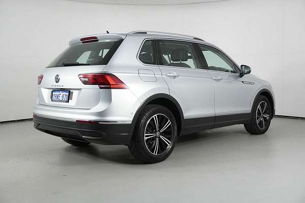2023 Volkswagen Tiguan 110TSI Life AX MY23 Update