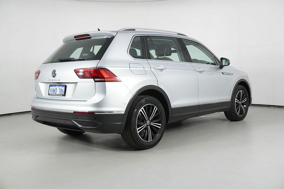 2023 Volkswagen Tiguan 110TSI Life AX MY23 Update