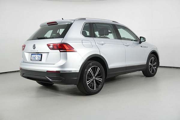 2023 Volkswagen Tiguan 110TSI Life AX MY23 Update