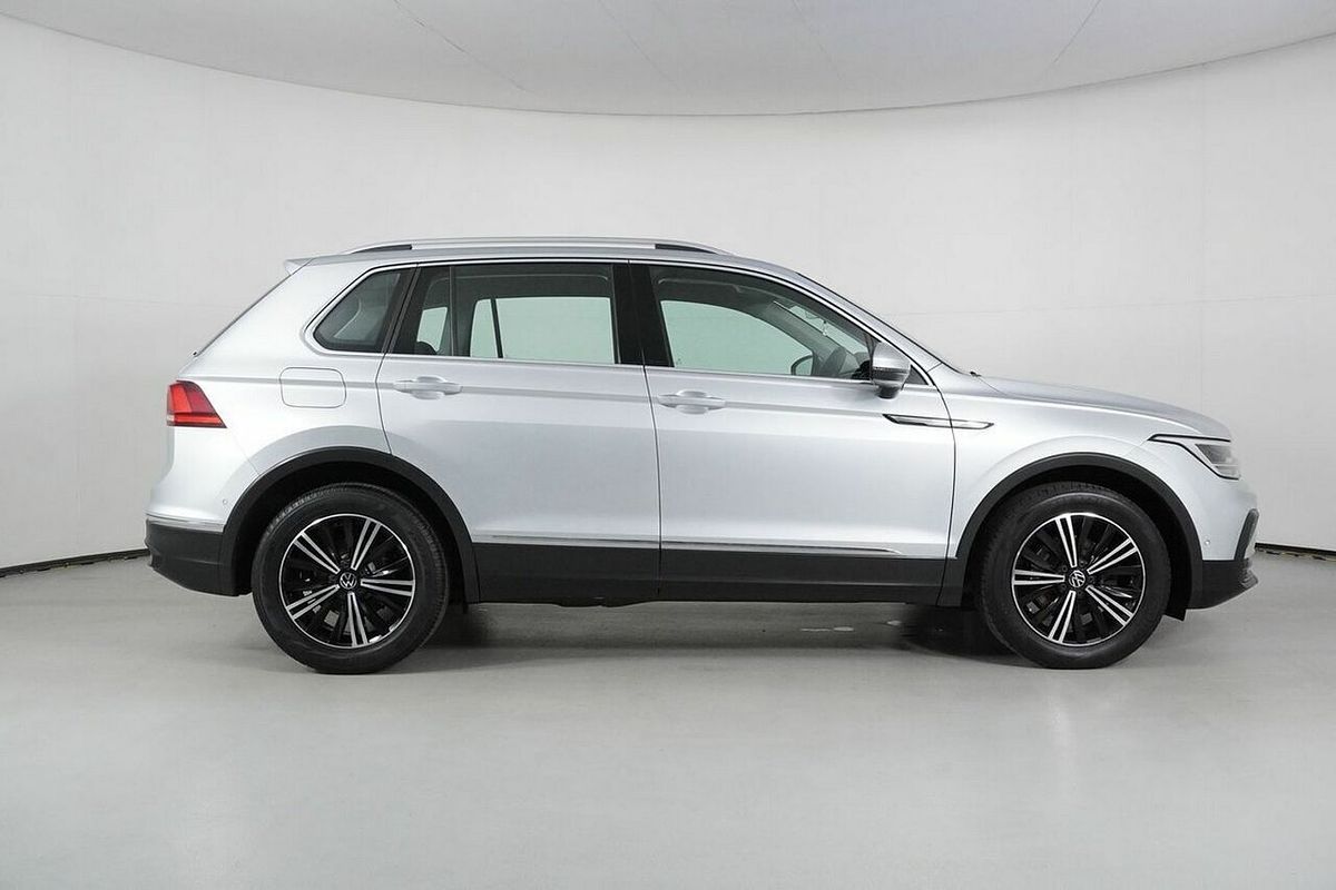2023 Volkswagen Tiguan 110TSI Life AX MY23 Update