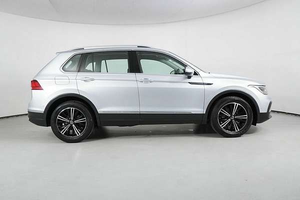 2023 Volkswagen Tiguan 110TSI Life AX MY23 Update