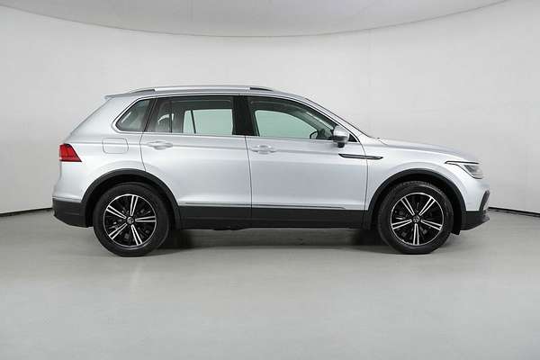 2023 Volkswagen Tiguan 110TSI Life AX MY23 Update
