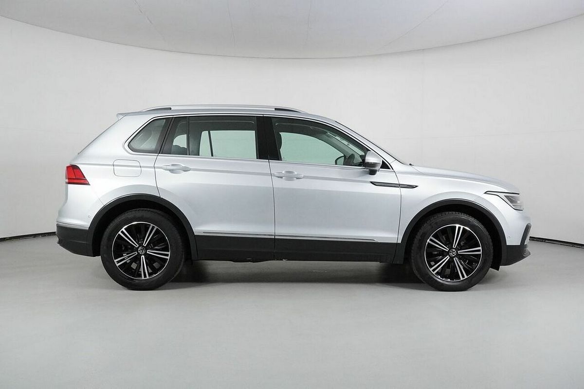 2023 Volkswagen Tiguan 110TSI Life AX MY23 Update
