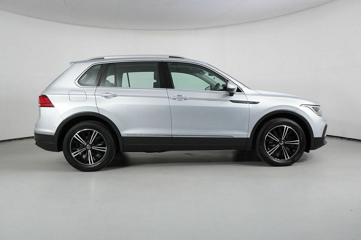 2023 Volkswagen Tiguan 110TSI Life AX MY23 Update
