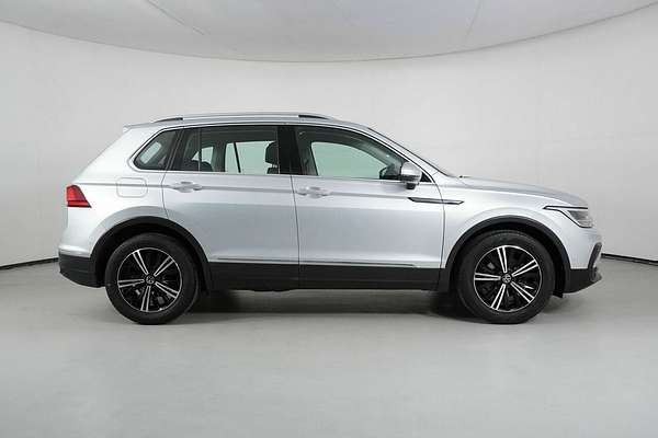 2023 Volkswagen Tiguan 110TSI Life AX MY23 Update