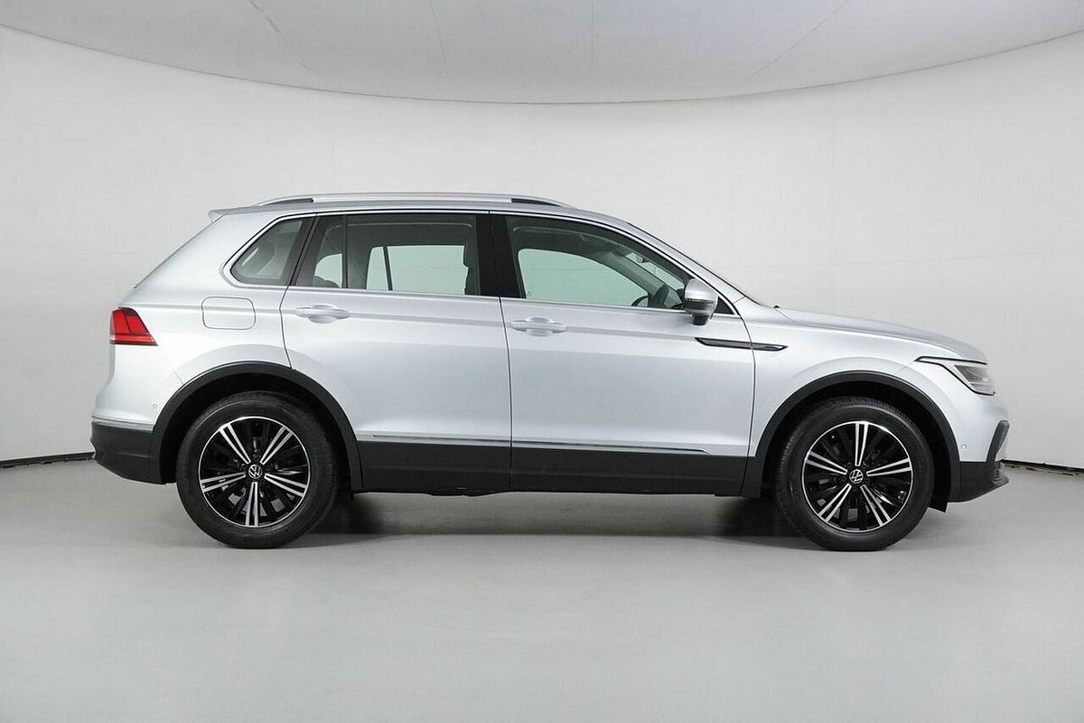 2023 Volkswagen Tiguan 110TSI Life AX MY23 Update