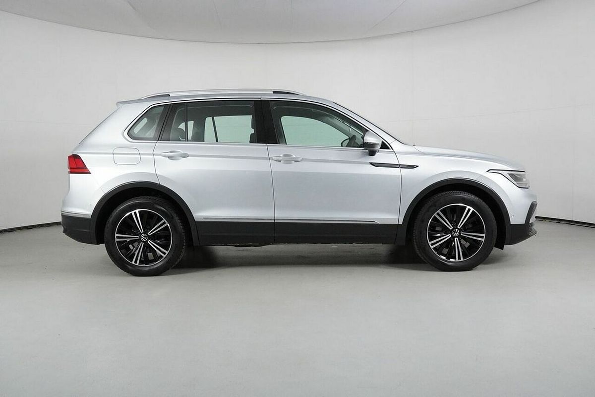 2023 Volkswagen Tiguan 110TSI Life AX MY23 Update