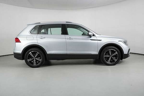 2023 Volkswagen Tiguan 110TSI Life AX MY23 Update