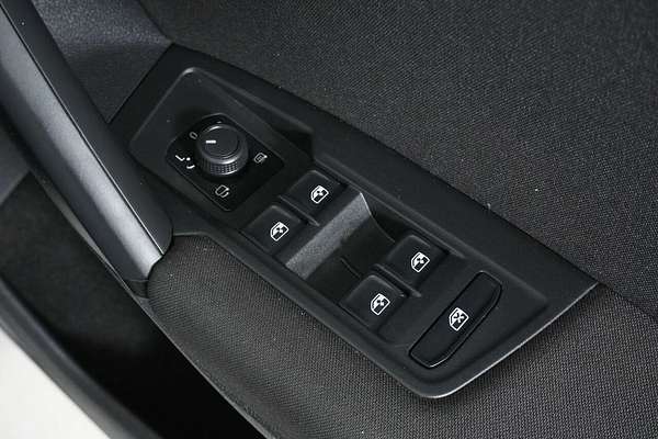 2023 Volkswagen Tiguan 110TSI Life AX MY23 Update