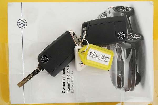 2023 Volkswagen Tiguan 110TSI Life AX MY23 Update