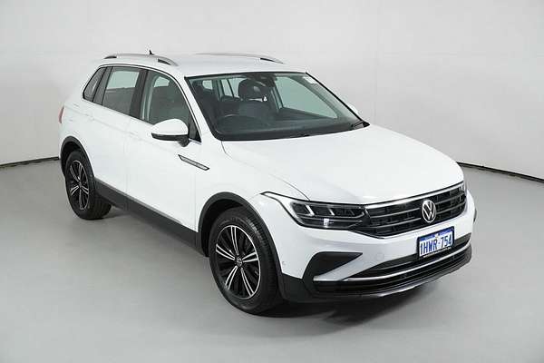 2023 Volkswagen Tiguan 110TSI Life AX MY23 Update