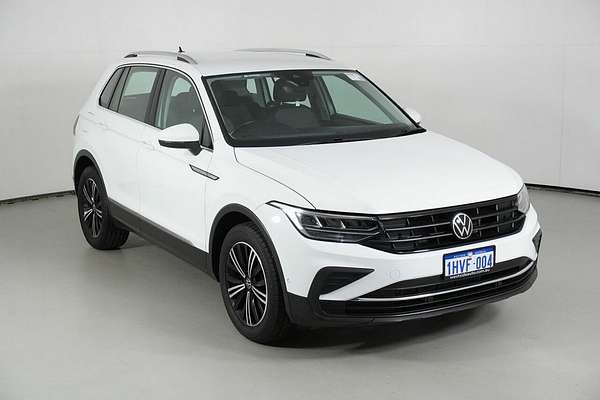 2023 Volkswagen Tiguan 110TSI Life AX MY23 Update