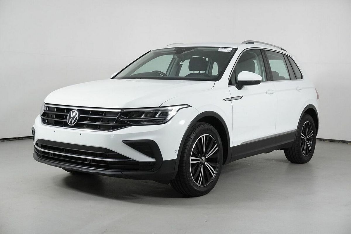 2023 Volkswagen Tiguan 110TSI Life AX MY23 Update