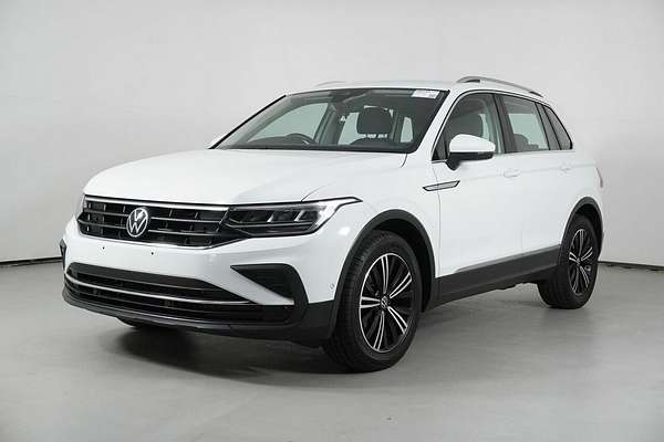 2023 Volkswagen Tiguan 110TSI Life AX MY23 Update
