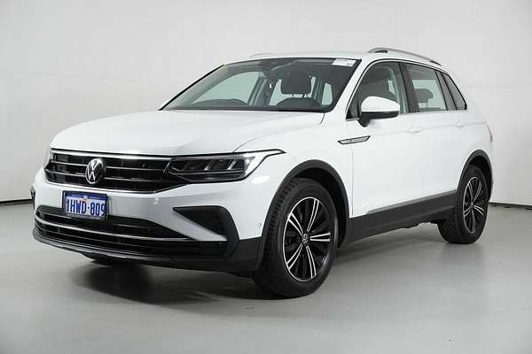 2023 Volkswagen Tiguan 110TSI Life AX MY23 Update