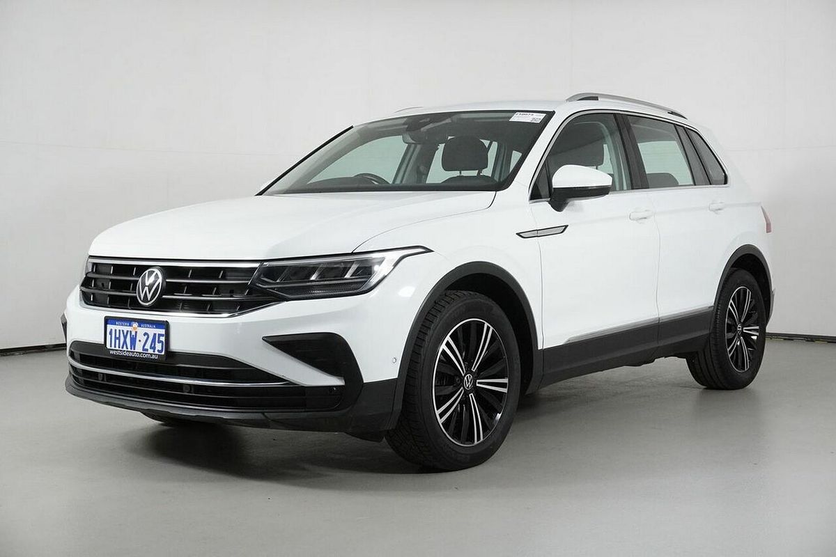 2023 Volkswagen Tiguan 110TSI Life AX MY23 Update