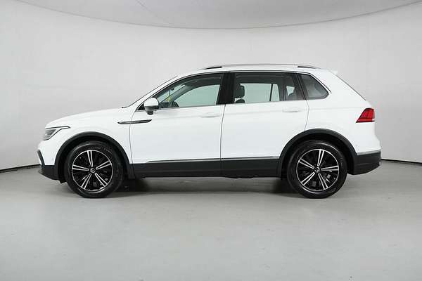 2023 Volkswagen Tiguan 110TSI Life AX MY23 Update