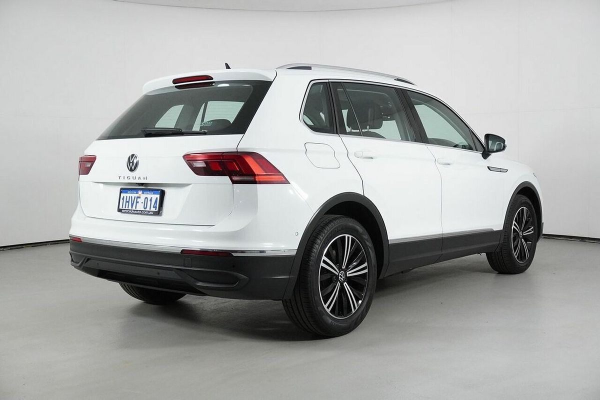 2023 Volkswagen Tiguan 110TSI Life AX MY23 Update