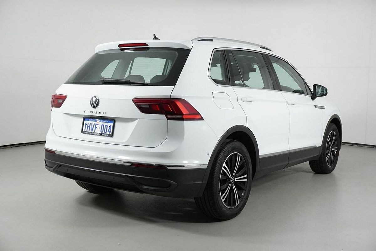 2023 Volkswagen Tiguan 110TSI Life AX MY23 Update