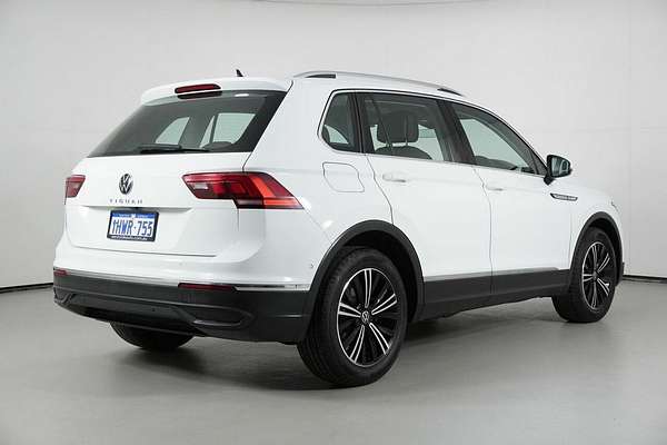 2023 Volkswagen Tiguan 110TSI Life AX MY23 Update