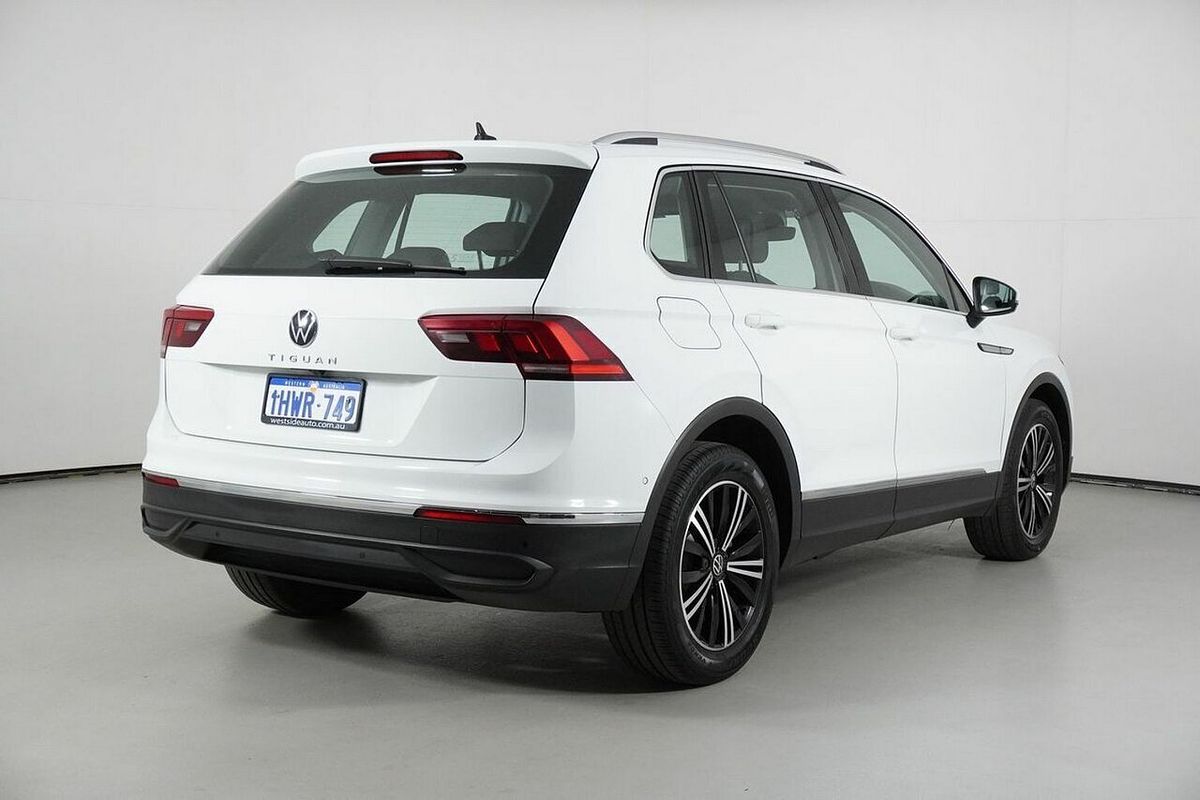 2023 Volkswagen Tiguan 110TSI Life AX MY23 Update