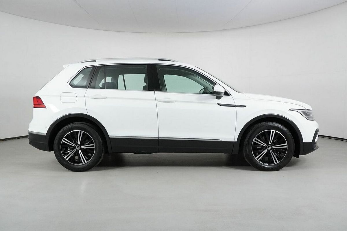 2023 Volkswagen Tiguan 110TSI Life AX MY23 Update