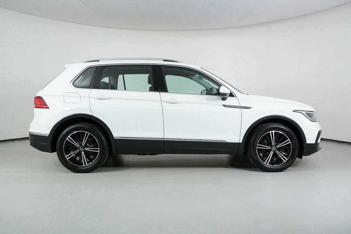 2023 Volkswagen Tiguan 110TSI Life AX MY23 Update