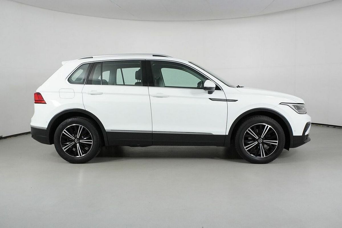 2023 Volkswagen Tiguan 110TSI Life AX MY23 Update