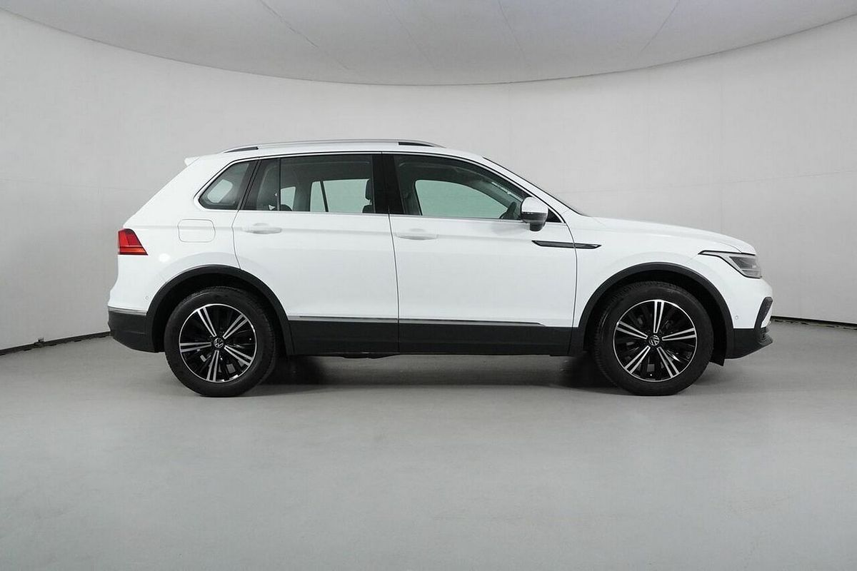 2023 Volkswagen Tiguan 110TSI Life AX MY23 Update