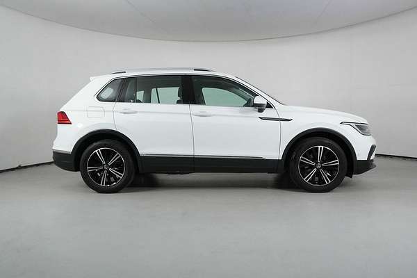 2023 Volkswagen Tiguan 110TSI Life AX MY23 Update