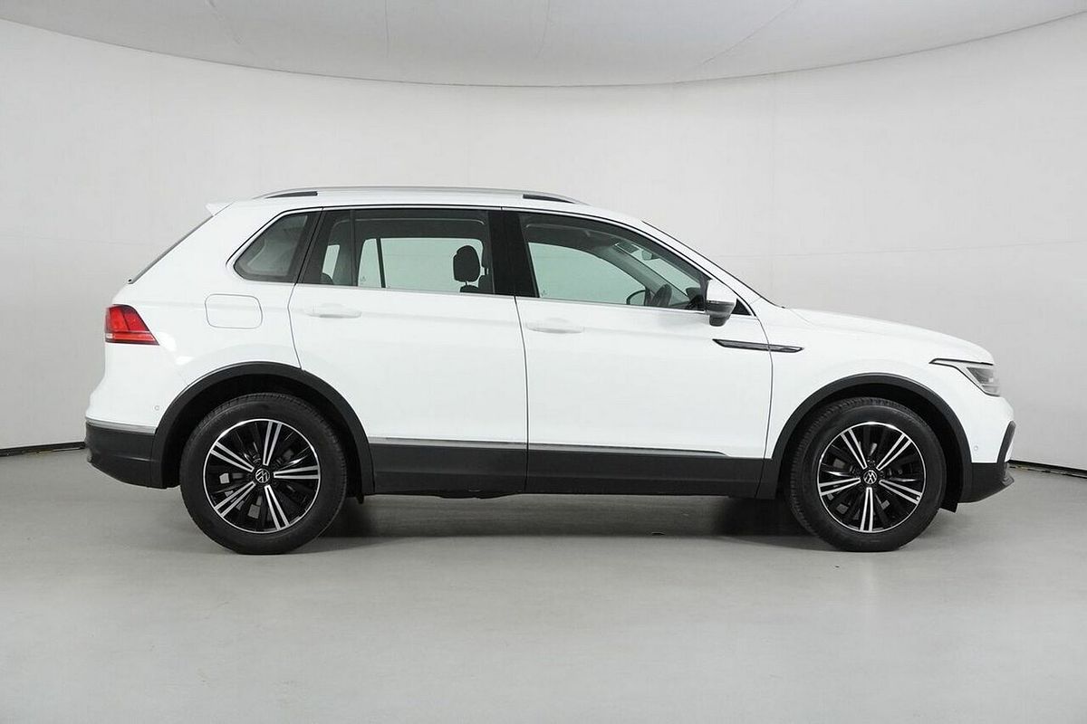 2023 Volkswagen Tiguan 110TSI Life AX MY23 Update