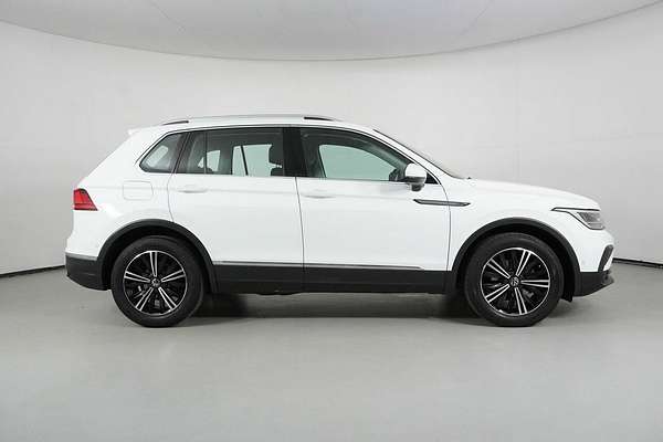 2023 Volkswagen Tiguan 110TSI Life AX MY23 Update