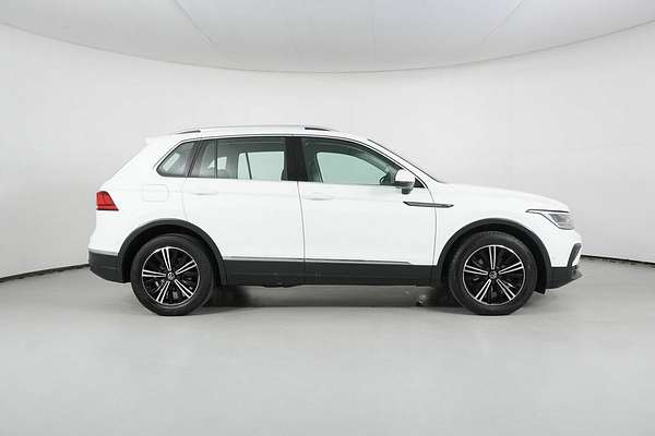 2023 Volkswagen Tiguan 110TSI Life AX MY23 Update