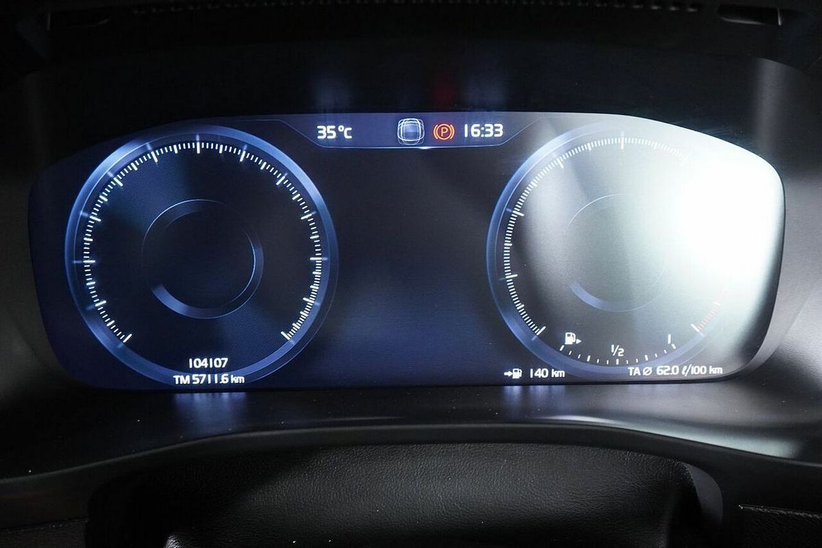 2018 Volvo XC40 T4 Inscription (AWD) 536 MY19