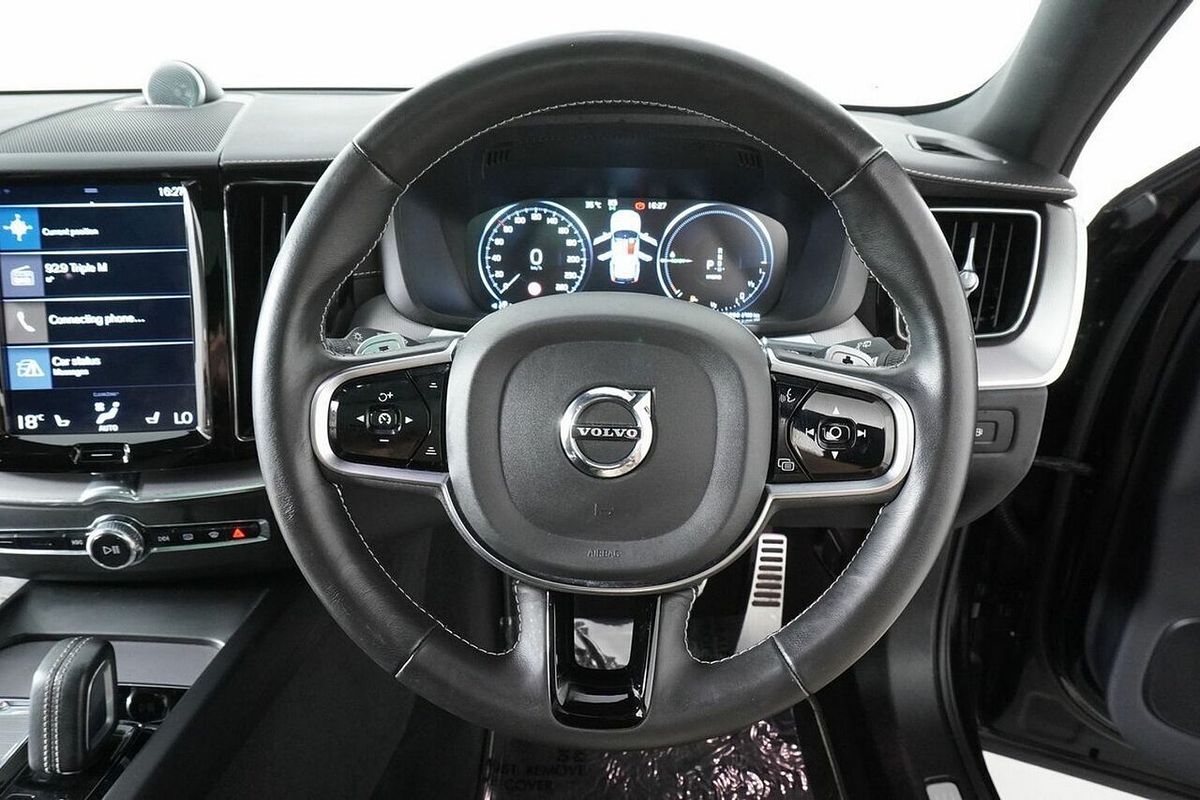 2020 Volvo XC60 T8 PHEV Polestar (AWD) 246 MY21