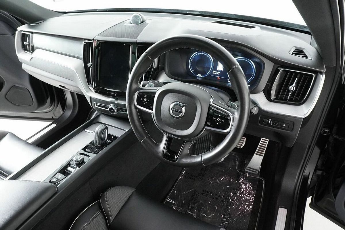 2020 Volvo XC60 T8 PHEV Polestar (AWD) 246 MY21