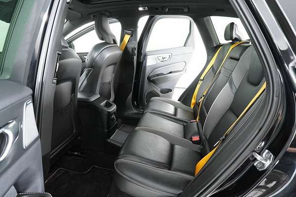 2020 Volvo XC60 T8 PHEV Polestar (AWD) 246 MY21