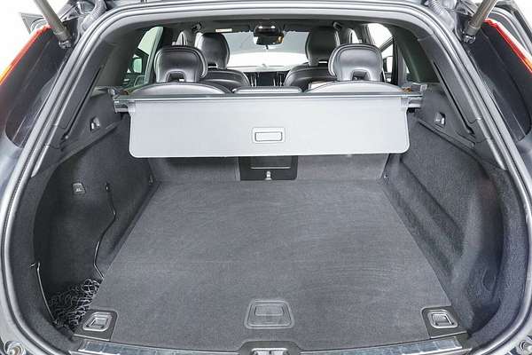 2020 Volvo XC60 T8 PHEV Polestar (AWD) 246 MY21