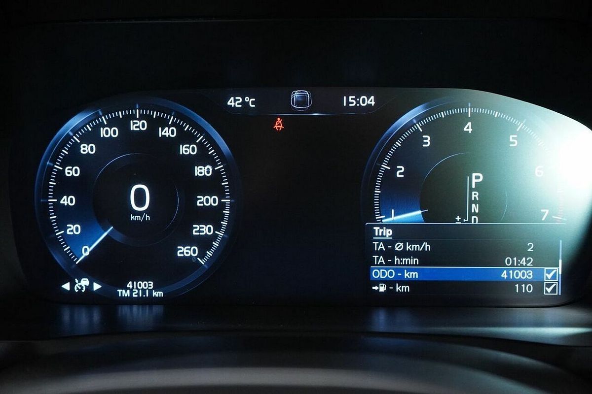 2019 Volvo XC90 T6 R-Design (AWD) 256 MY19