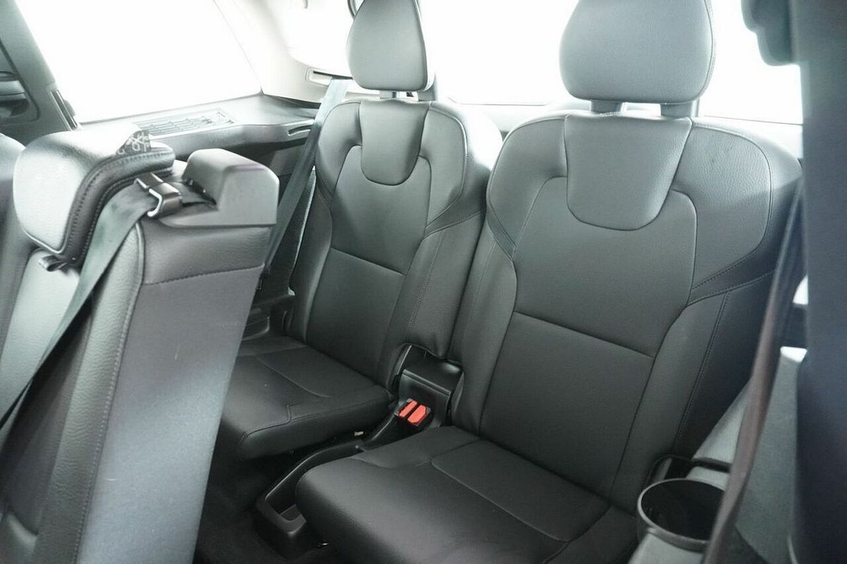 2019 Volvo XC90 D5 Momentum (AWD) 256 MY20