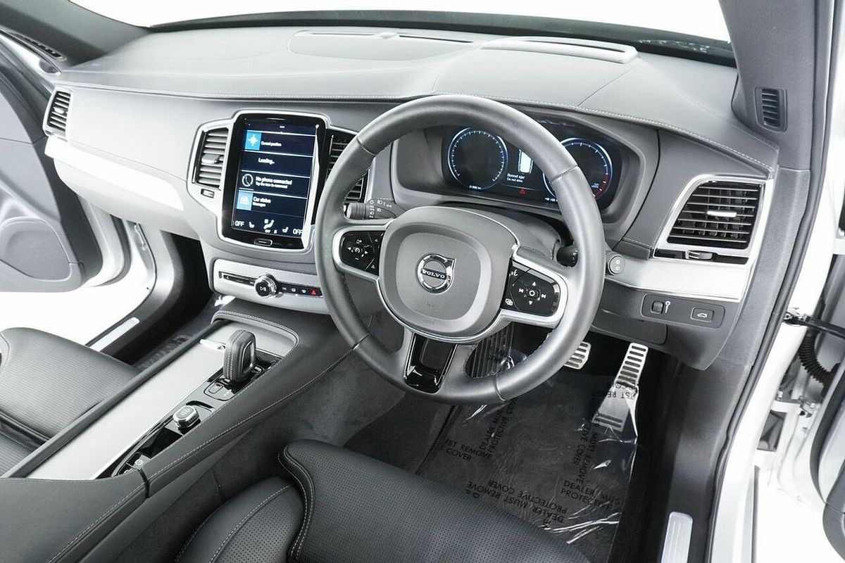 2022 Volvo XC90 B6 R-Design Mhev 256 MY22