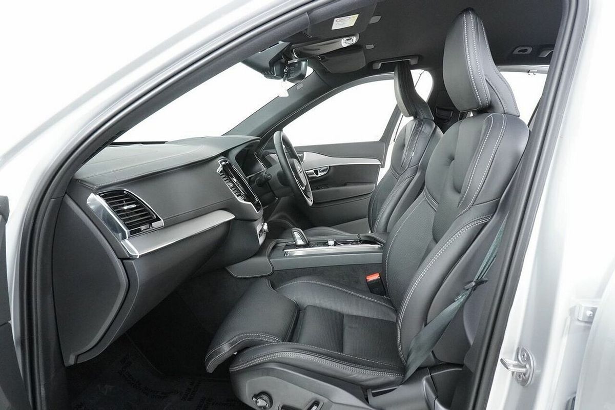 2022 Volvo XC90 B6 R-Design Mhev 256 MY22