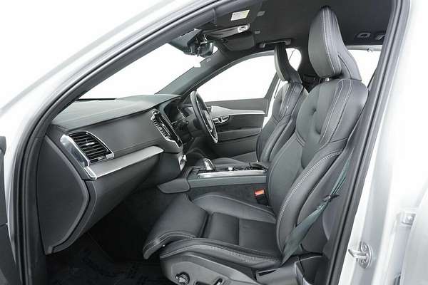 2022 Volvo XC90 B6 R-Design Mhev 256 MY22
