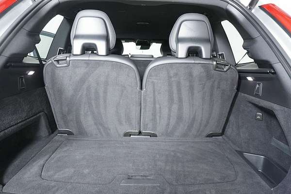 2022 Volvo XC90 B6 R-Design Mhev 256 MY22