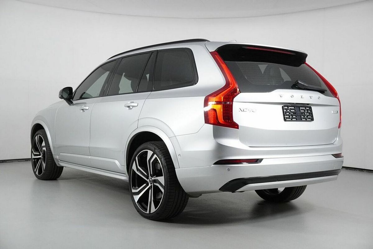 2022 Volvo XC90 B6 R-Design Mhev 256 MY22