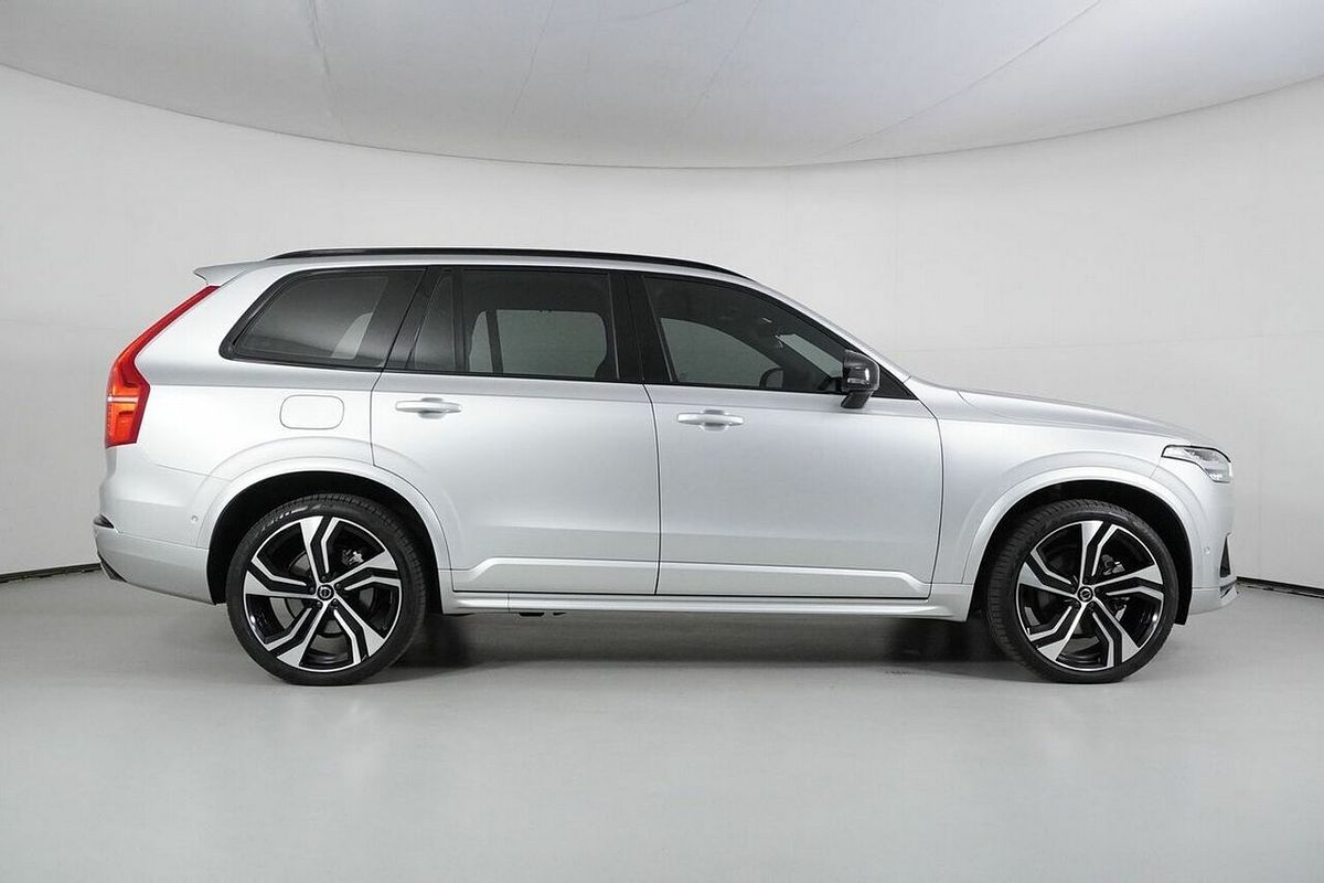 2022 Volvo XC90 B6 R-Design Mhev 256 MY22